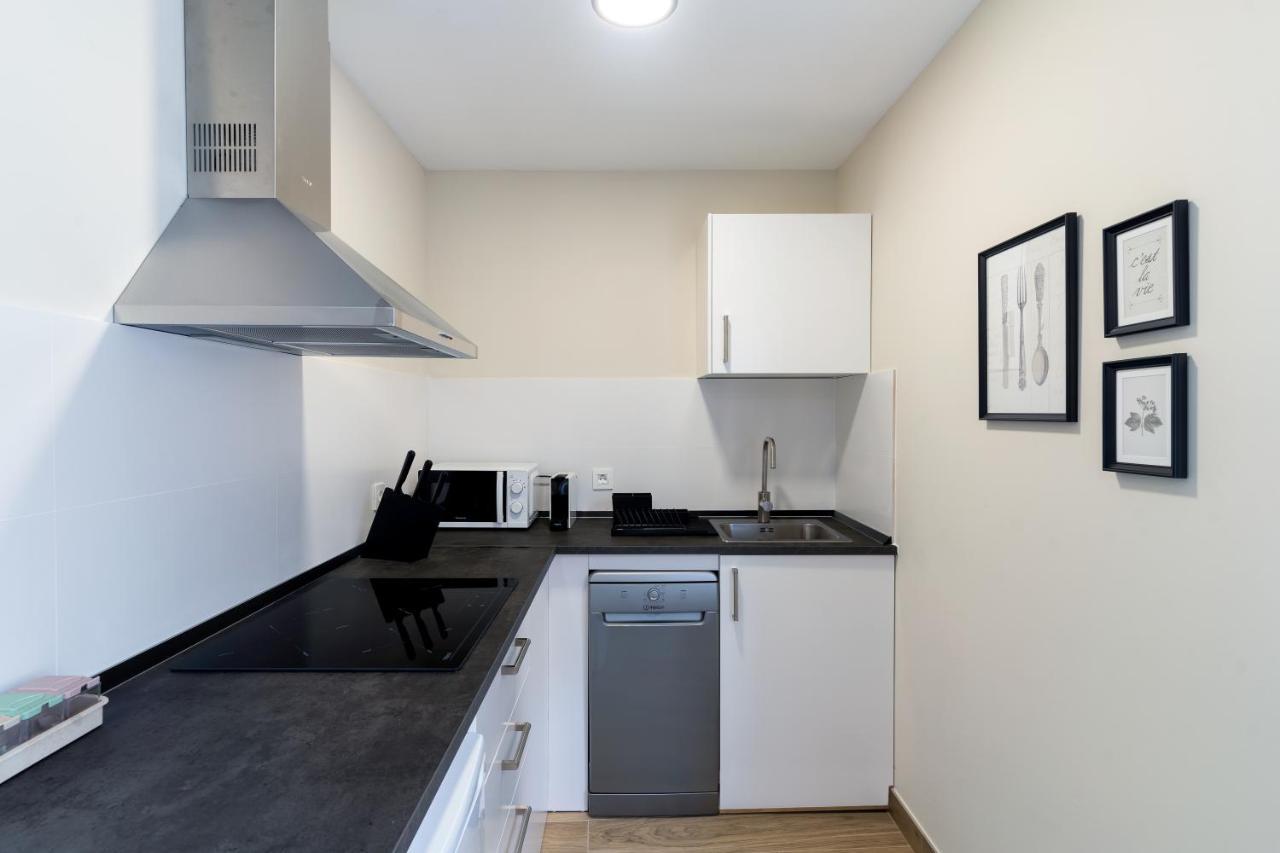 Apartment Housing Azabacheria 1a, 1b, 2a, 2b *
